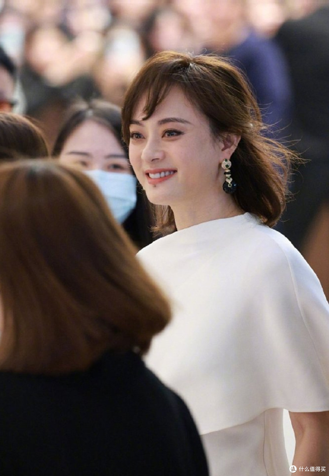 中年女人到底留长发还是短发，看孙俪、袁泉就知道了，差别有点大