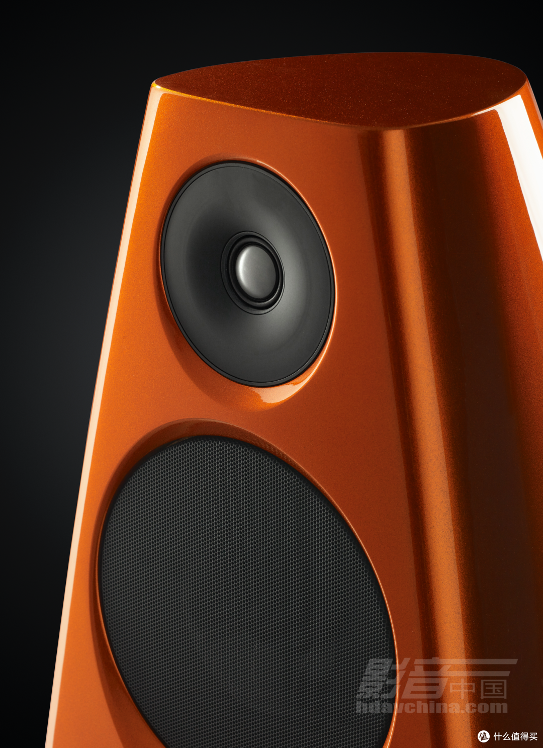Meridian DSP9有源音箱：重塑声学边界，旗舰技术浓缩于紧凑机身