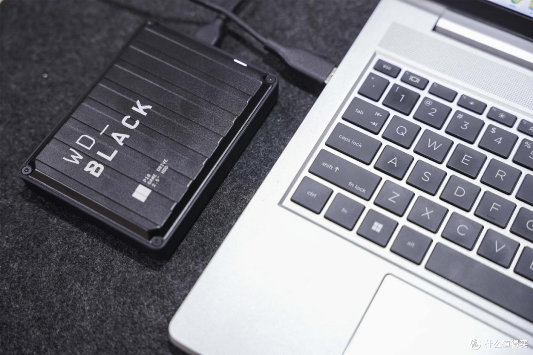 容量可以不焦虑——西部数据WD_BLACK™ P10移动硬盘体验感