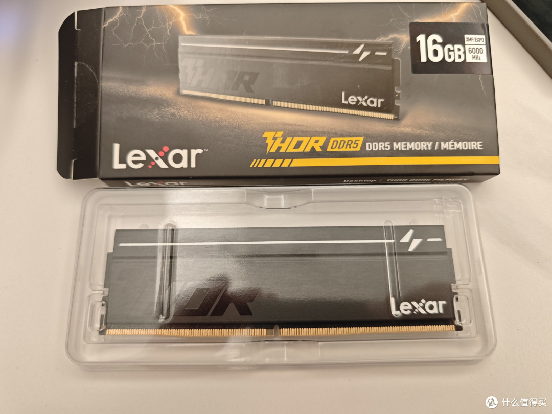 黄金一样的价值！雷克沙雷神之刃二代 DDR5 6000MT/s CL36测评