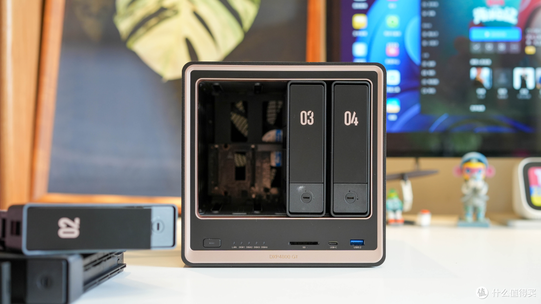 在3K档位可能是唯一双万兆!家用一步到位的选择 绿联DXP4800 GT