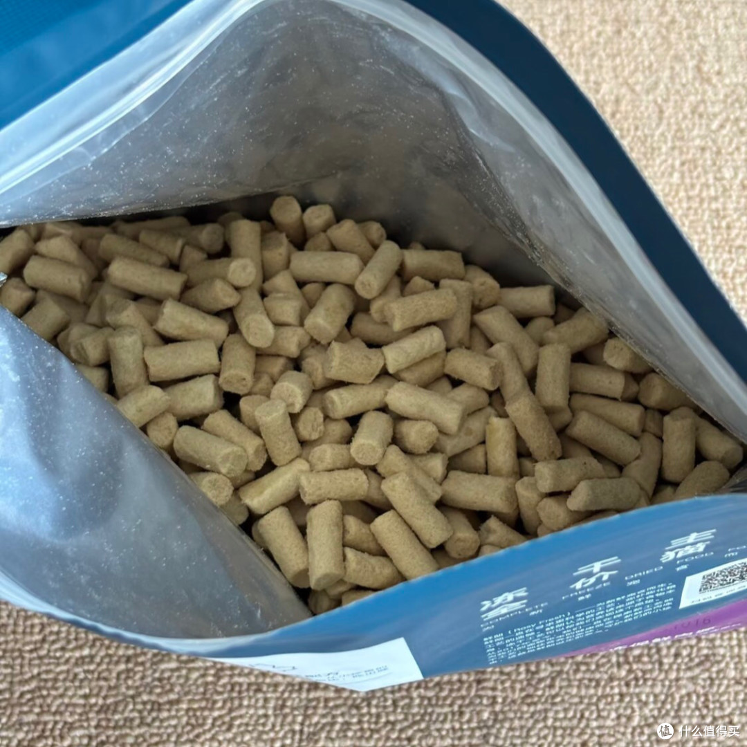 鲜朗冻干生骨肉:猫咪健康主食冻干分享