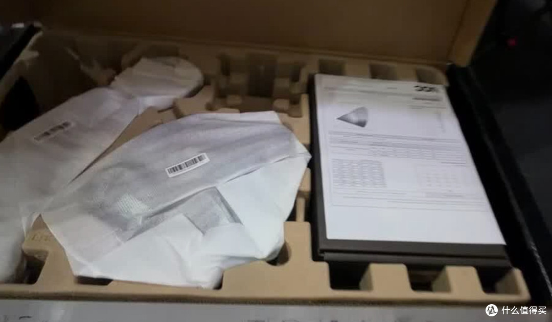 电竞显示器的全能之选:AG276UZ体验