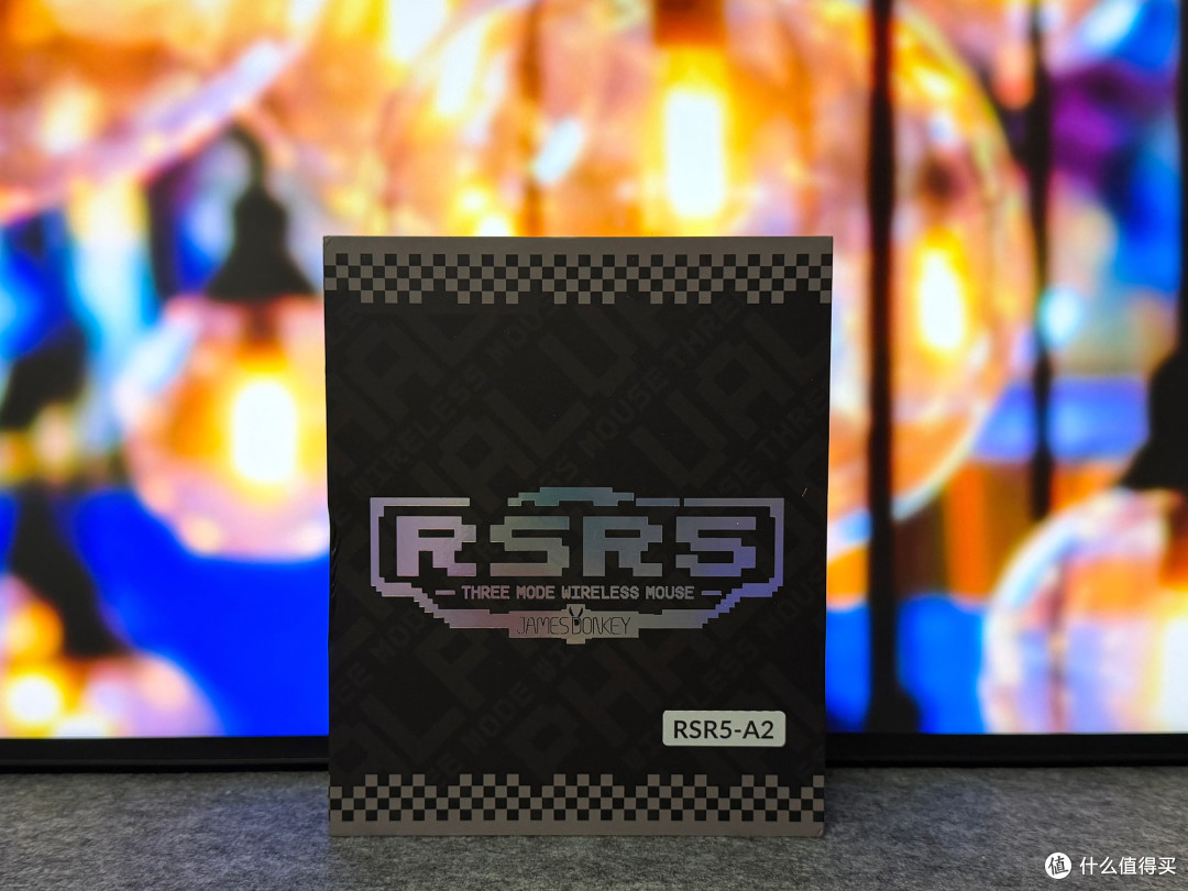 握感舒适性能超凡,JamesDonkey RSR5双8K三模游戏鼠标上手体验