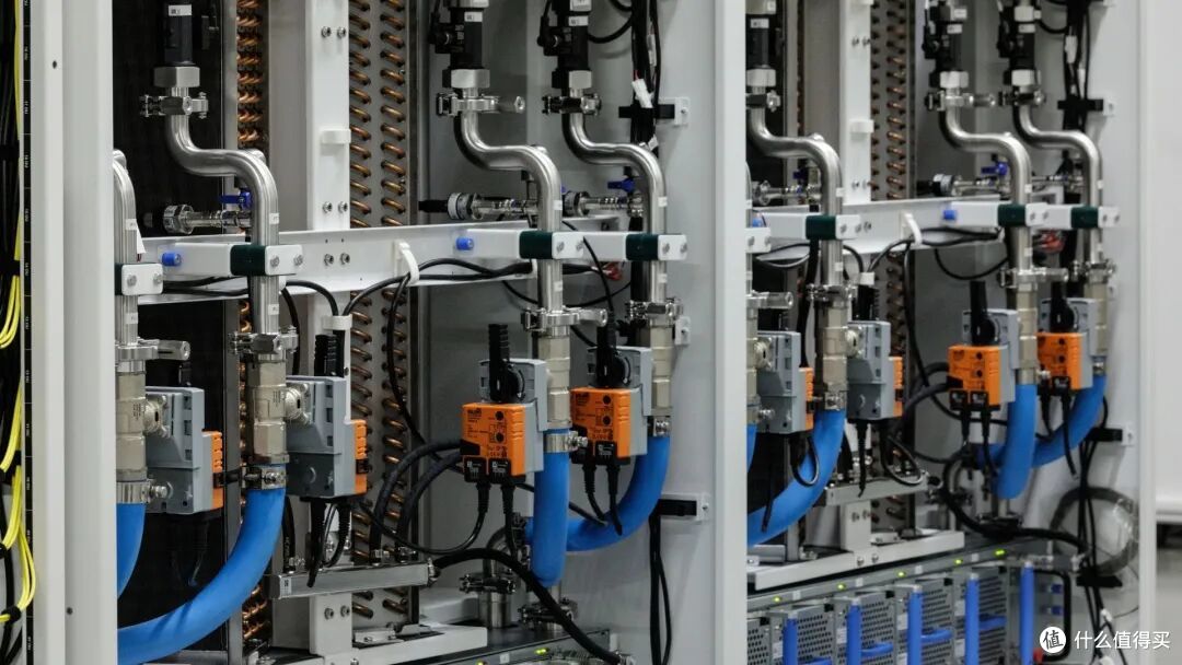 GPU racks with a closed-loop liquid cooling system.
