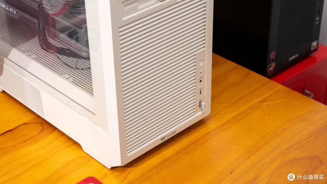 廉政主机VS复古主机:270K+ROG Z890 APEX+ TT Retro 360 TG装机