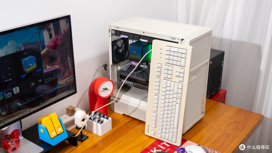 廉政主机VS复古主机:270K+ROG Z890 APEX+ TT Retro 360 TG装机