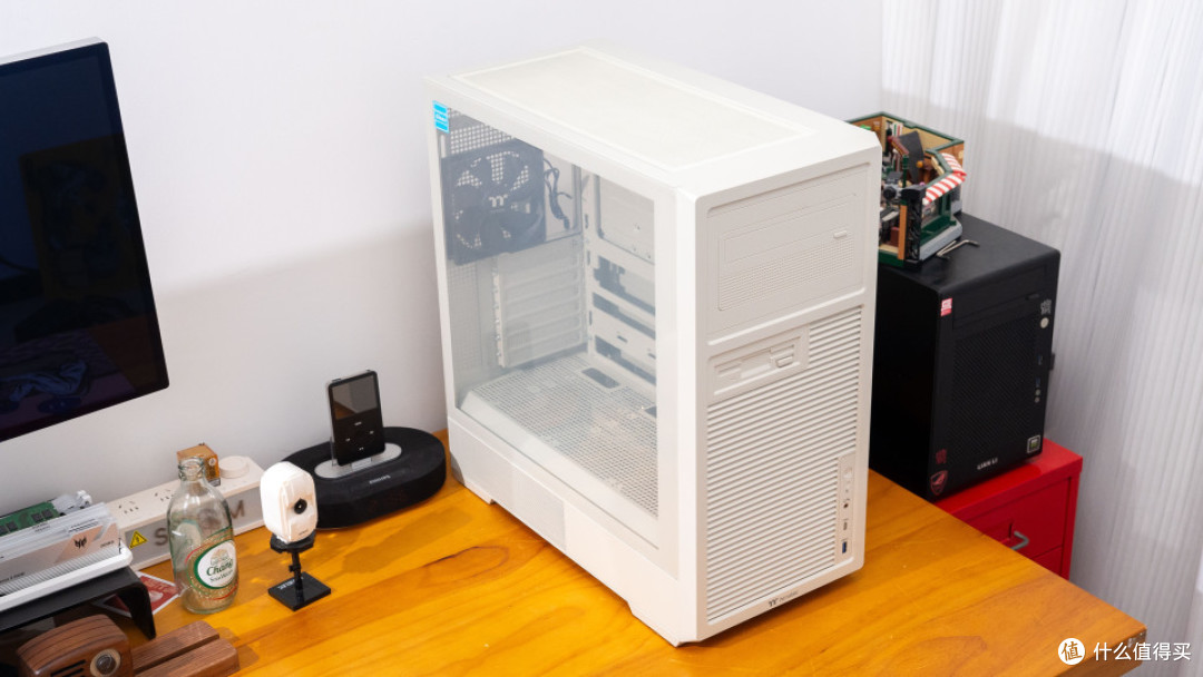 廉政主机VS复古主机:270K+ROG Z890 APEX+ TT Retro 360 TG装机