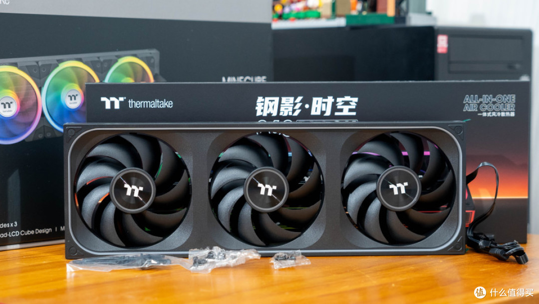 廉政主机VS复古主机:270K+ROG Z890 APEX+ TT Retro 360 TG装机