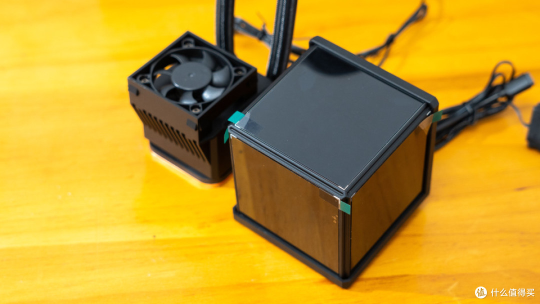 廉政主机VS复古主机:270K+ROG Z890 APEX+ TT Retro 360 TG装机