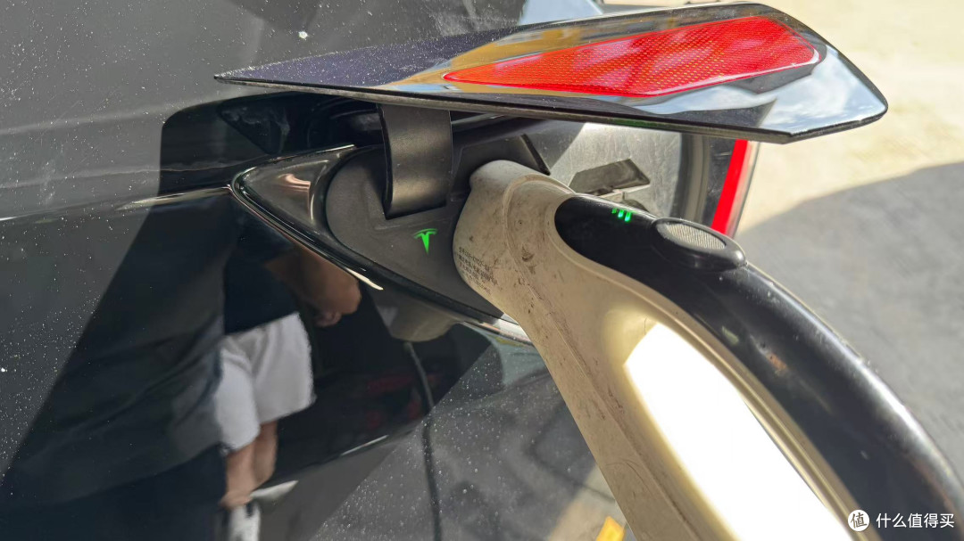 2021款特斯拉Model Y 158722KM 慢充充电口故障检修作业!
