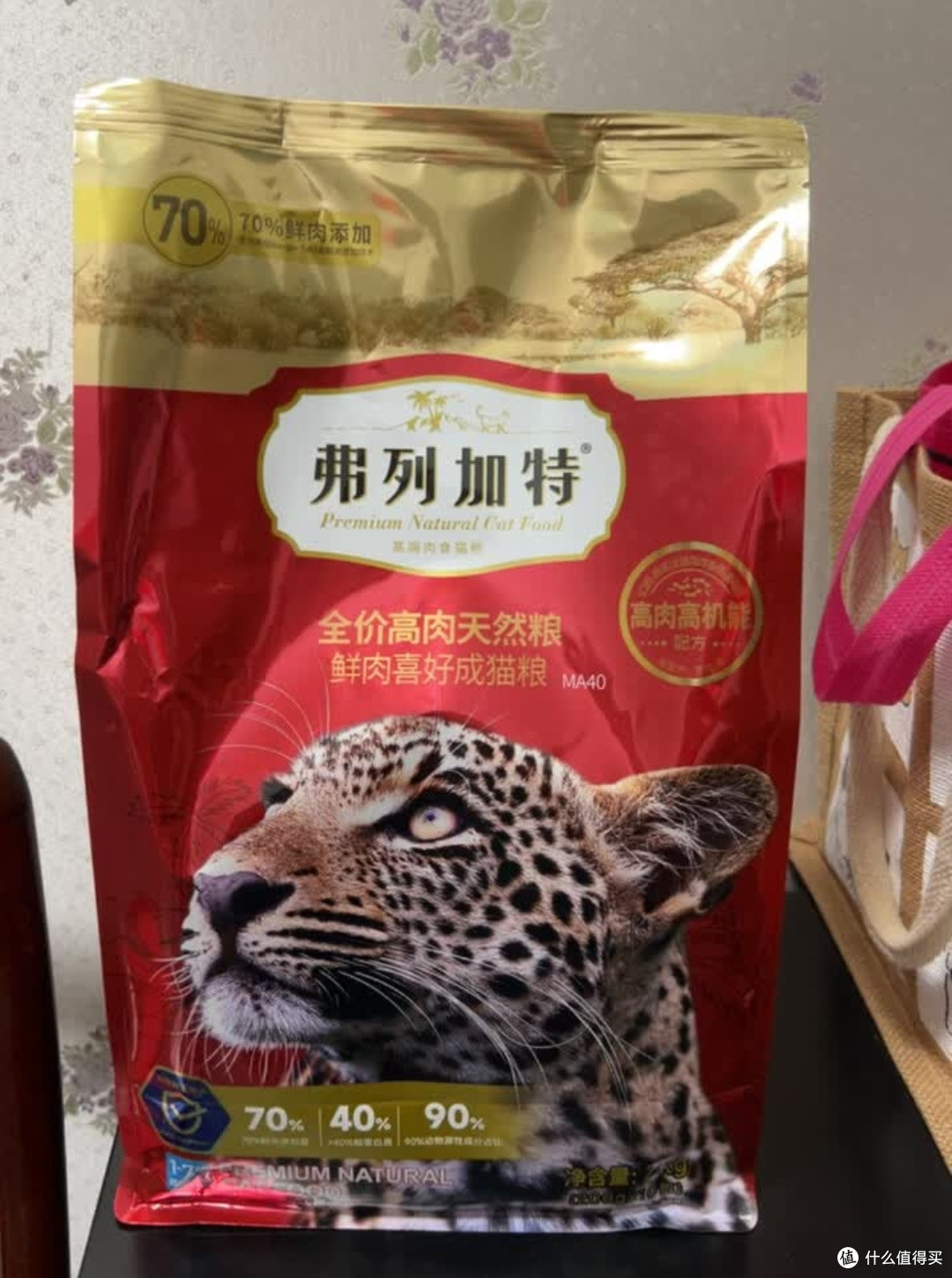 玻璃胃猫咪福音,这款鲜肉猫粮轻松养好肠道