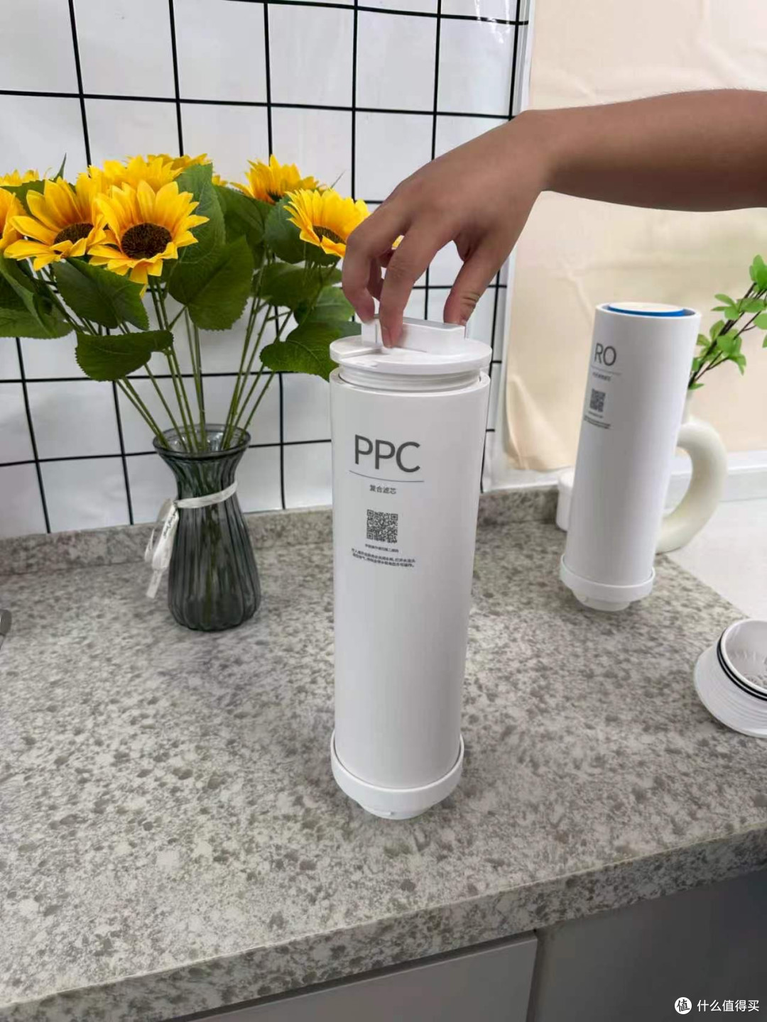 老小区水质差？小米 H800G 平替滤芯实测，余氯全滤除无二次污染
