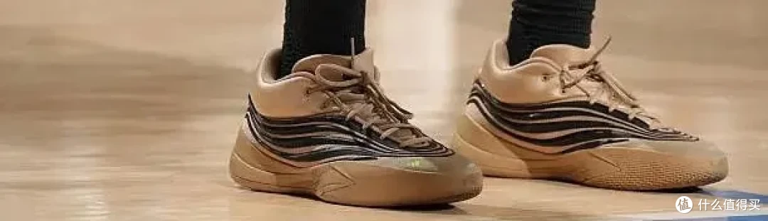 【WNBA每日上脚】本尊没穿她上脚！上脚文班PE是什么实力？