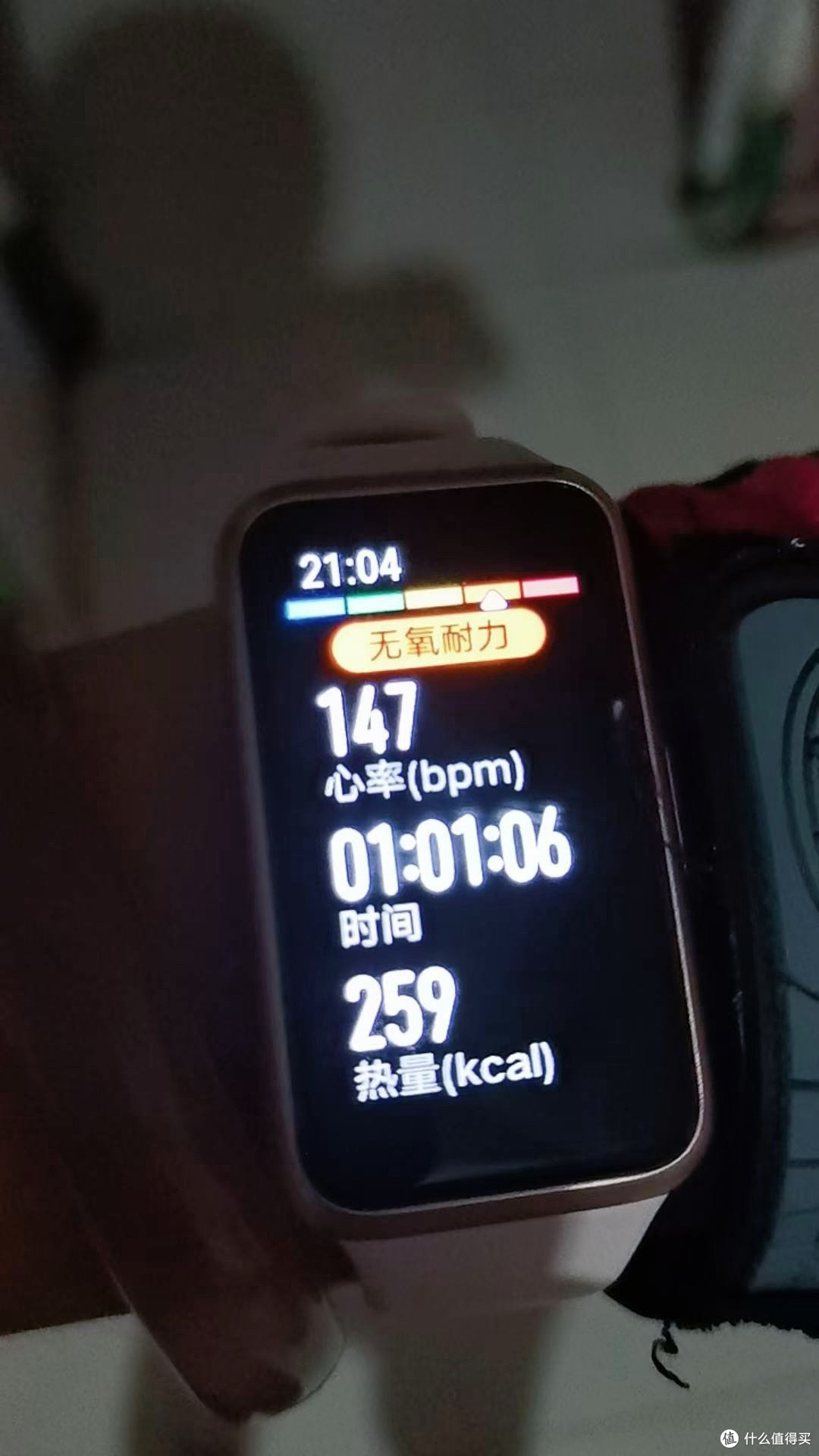 父亲节礼物,华为手环7:轻薄便捷守护健康
