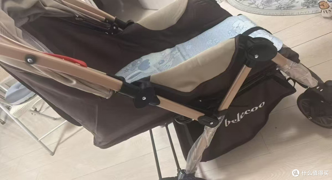 贝丽可婴儿车:高性价比四季适用