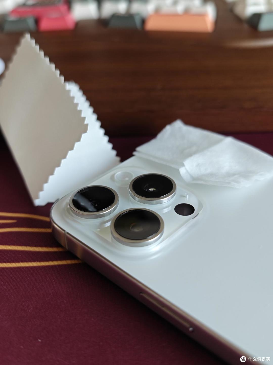 手机后置摄像头有必要贴膜吗?我一千六的教训不吐不快😭