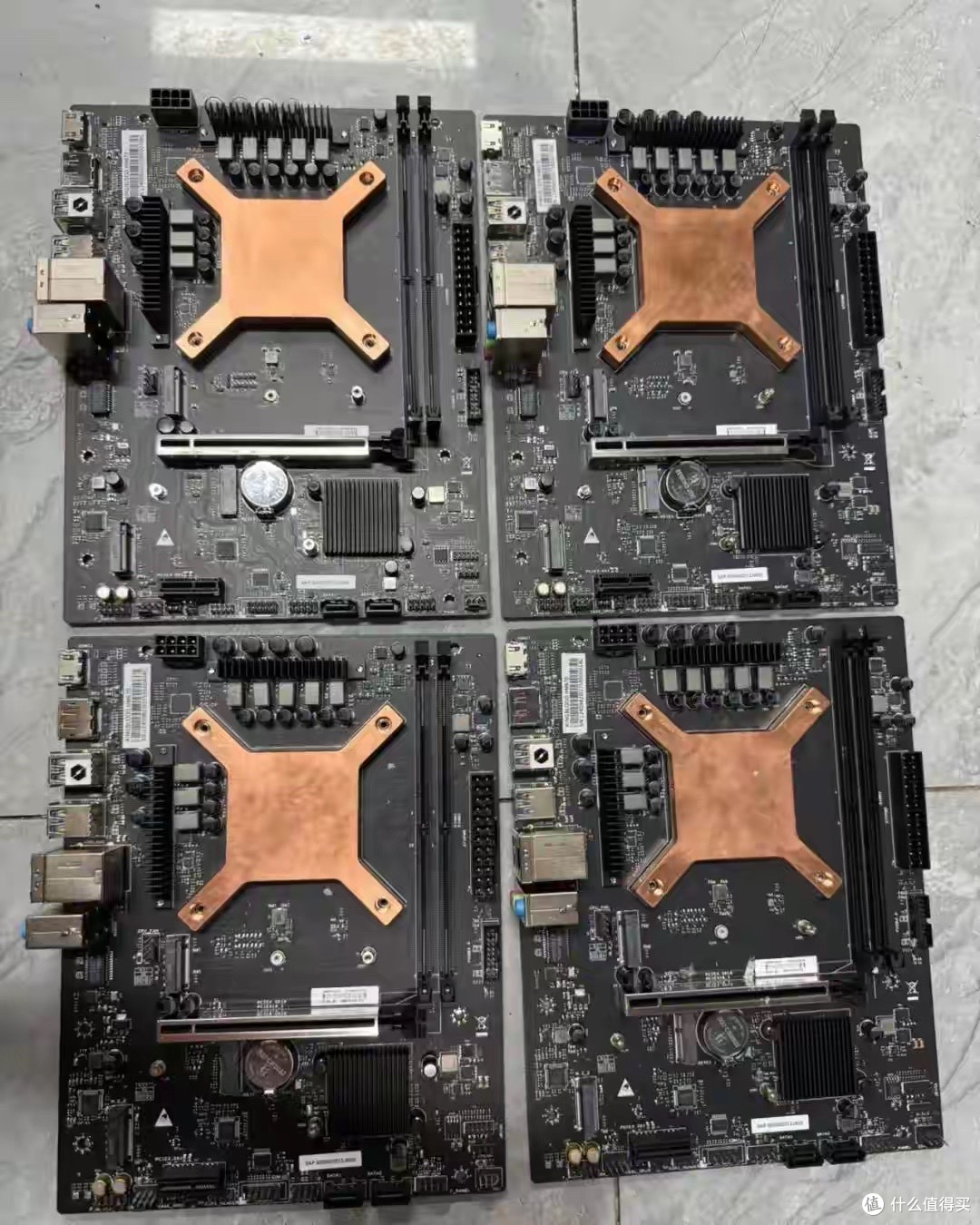 联想599元魔改主板i7-12800HX,存储扩展比ATX还全?
