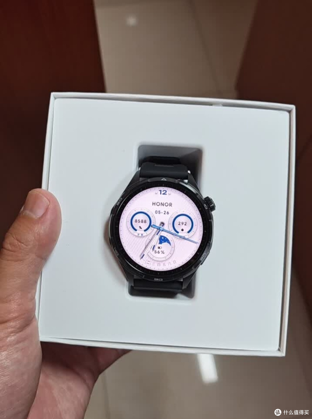 每日佩戴，爸爸离不开的荣耀手表6 Plus