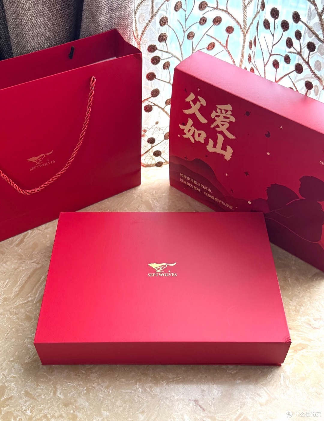 父亲节送礼别乱选!七匹狼皮带礼盒体面实用,再也不怕礼物闲置