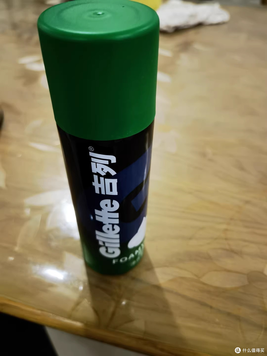 吉列剃须泡沫：我老爸用了多年的"低调硬货"，家里最靠谱的宝藏