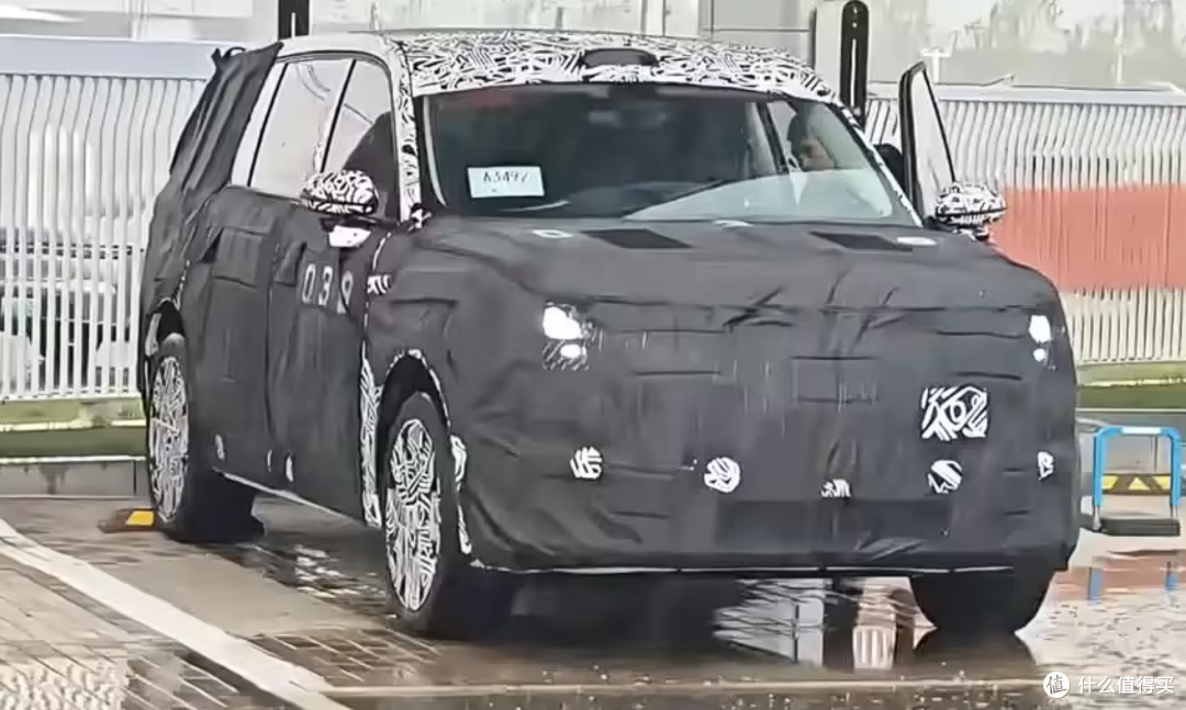 或为“房车”做准备？小米寻天SUV自带车顶帐篷，七座设计！