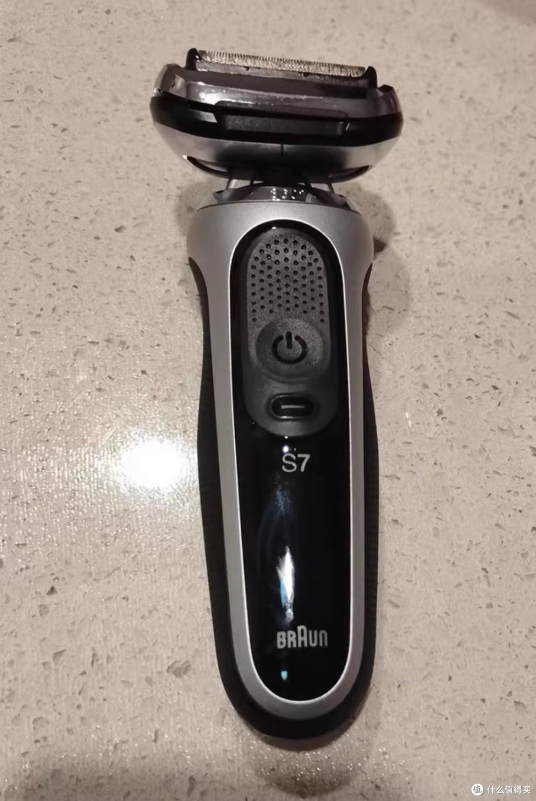 父爱不说出口，给他一把真正好用的剃须刀