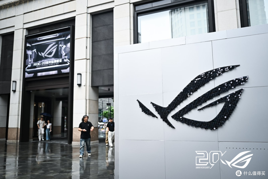20年热血依然!ROG 20周年信仰开启,大上海邀你共赴信仰殿堂