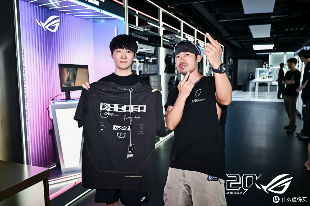 20年热血依然!ROG 20周年信仰开启,大上海邀你共赴信仰殿堂