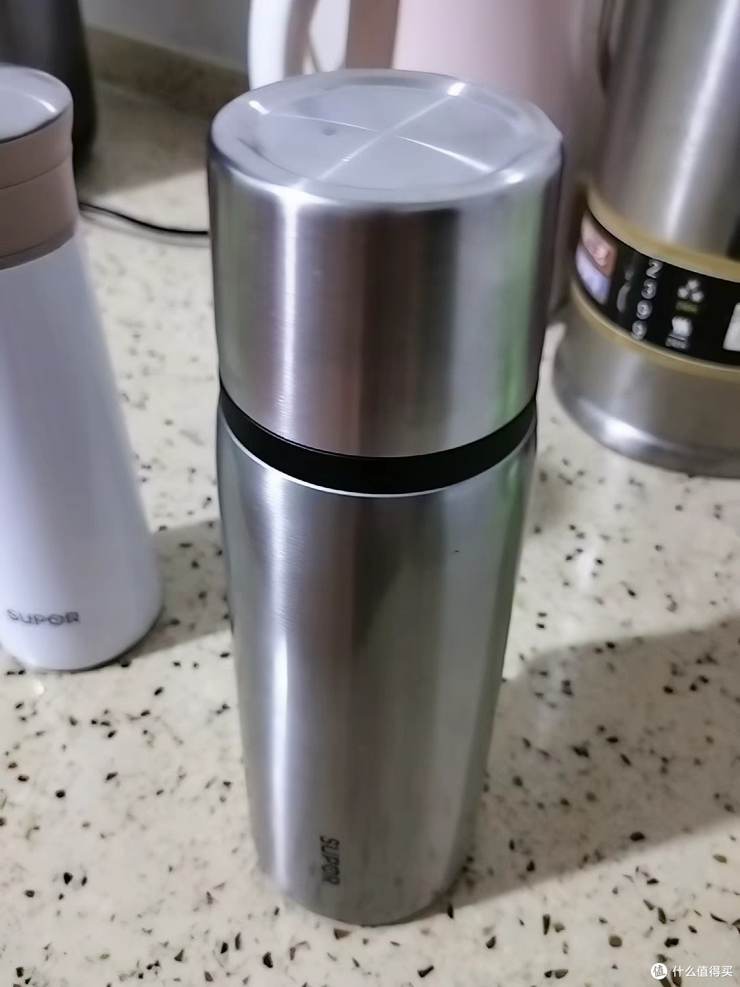 苏泊尔保温杯：老爸四季温暖伴侣