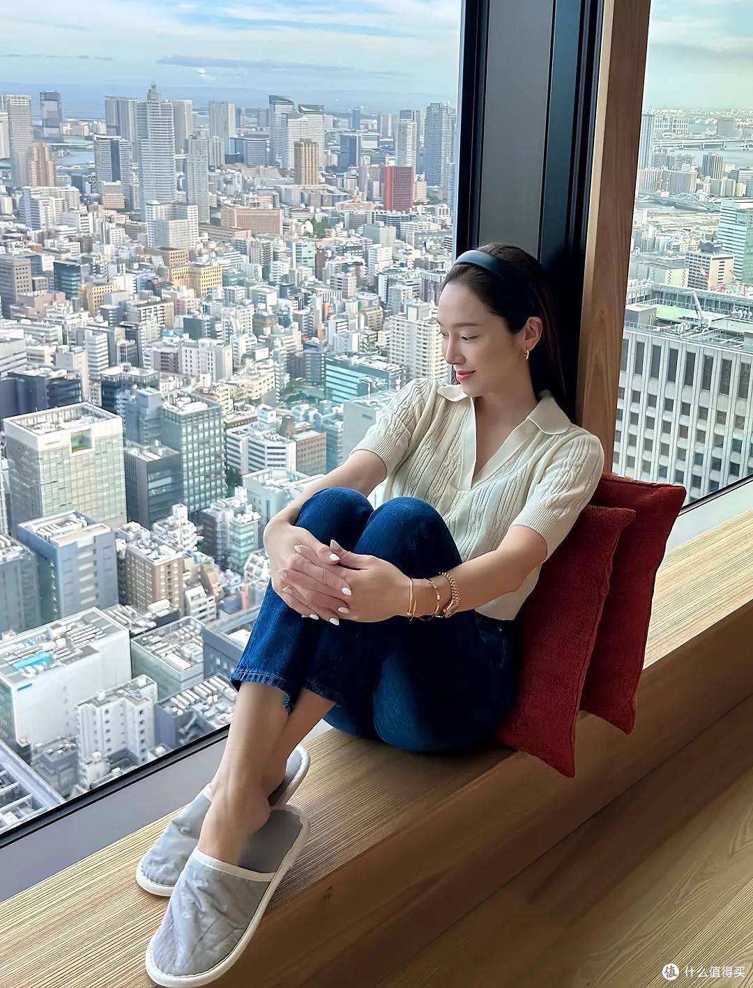 女明星出镜率比较高的牛仔裤清单,这些裤子经典时髦,上身显瘦!