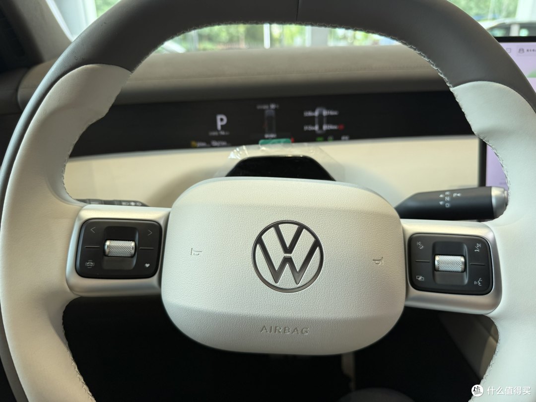 标志性突破还是随潮流？——在上汽大众4S看到了他家的增程大SUV
