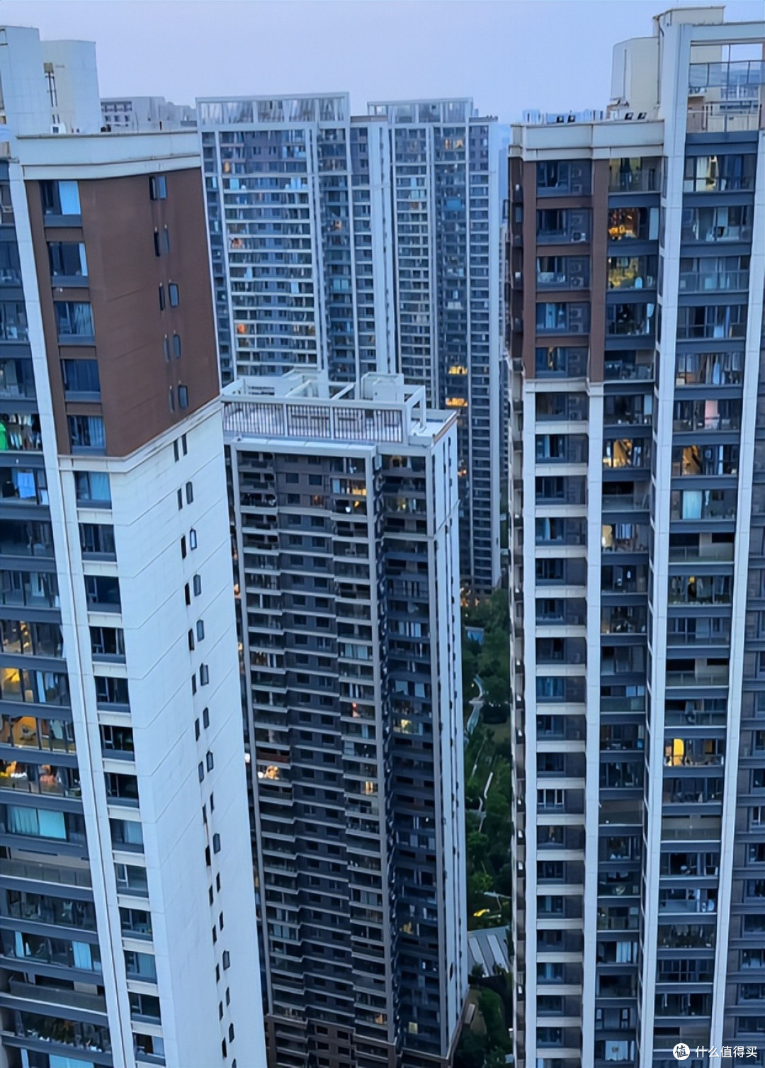 为什么好多人不买“顶楼”了？过来人吐槽：入住后一言难尽