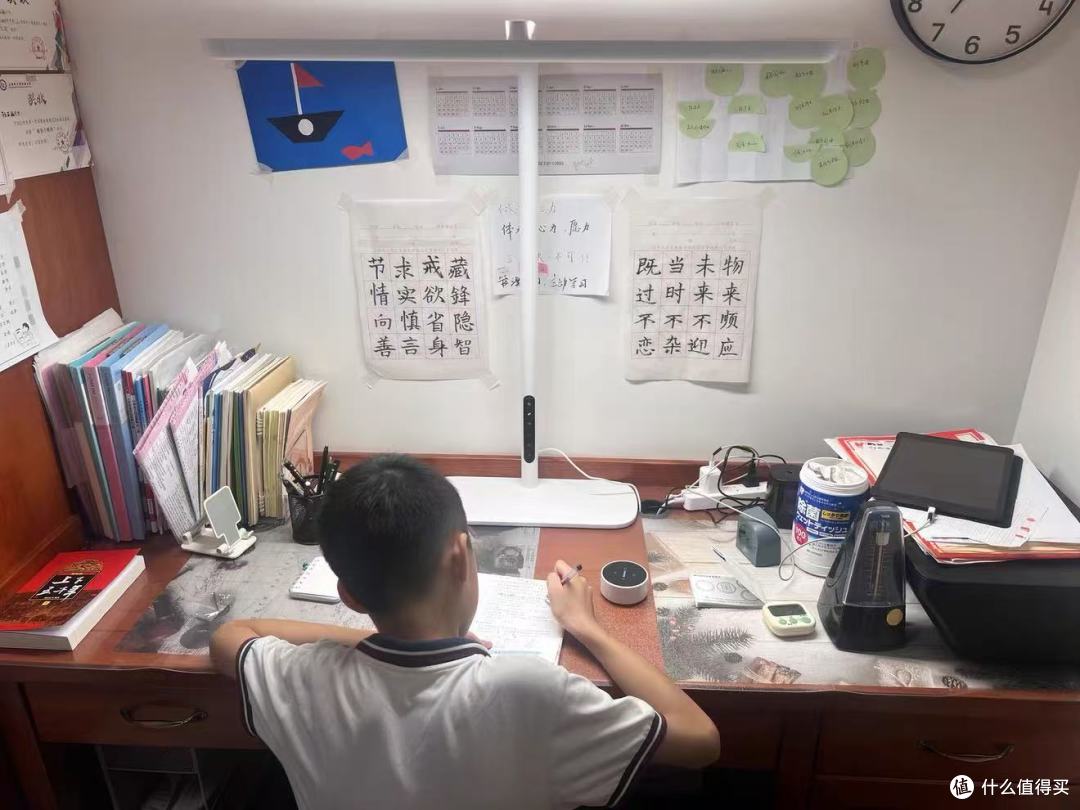 2026暑期家长选购推荐!学生护眼台灯实测TOP1可闭眼入