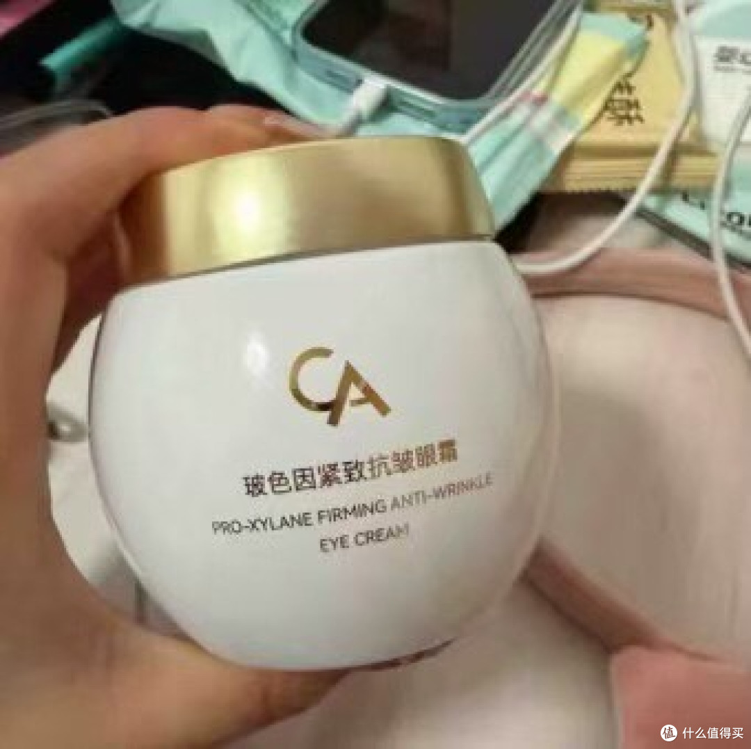 买过5款抗皱眼霜后,我总结出了这几条选品标准