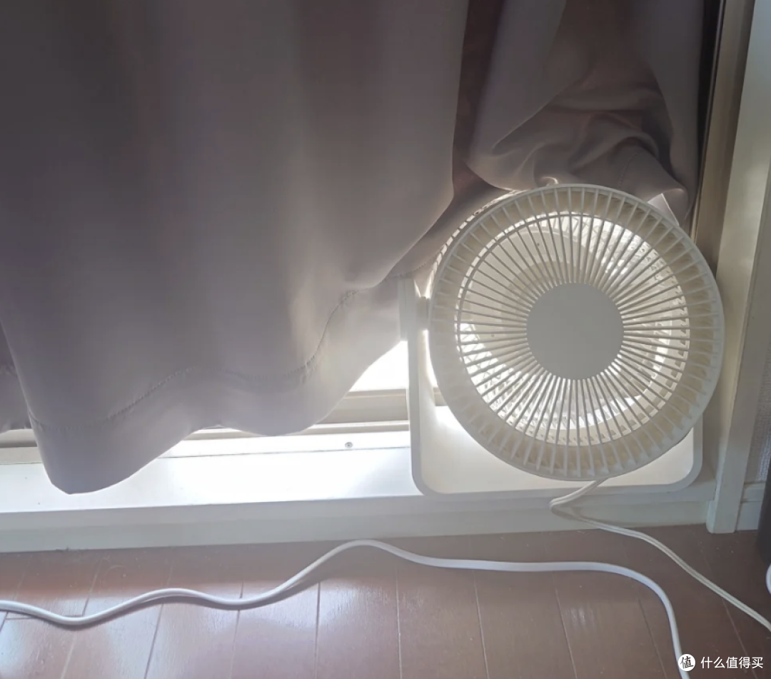 夏天没有空调如何让房间降温?别急,6种实用方法让房间自然降温
