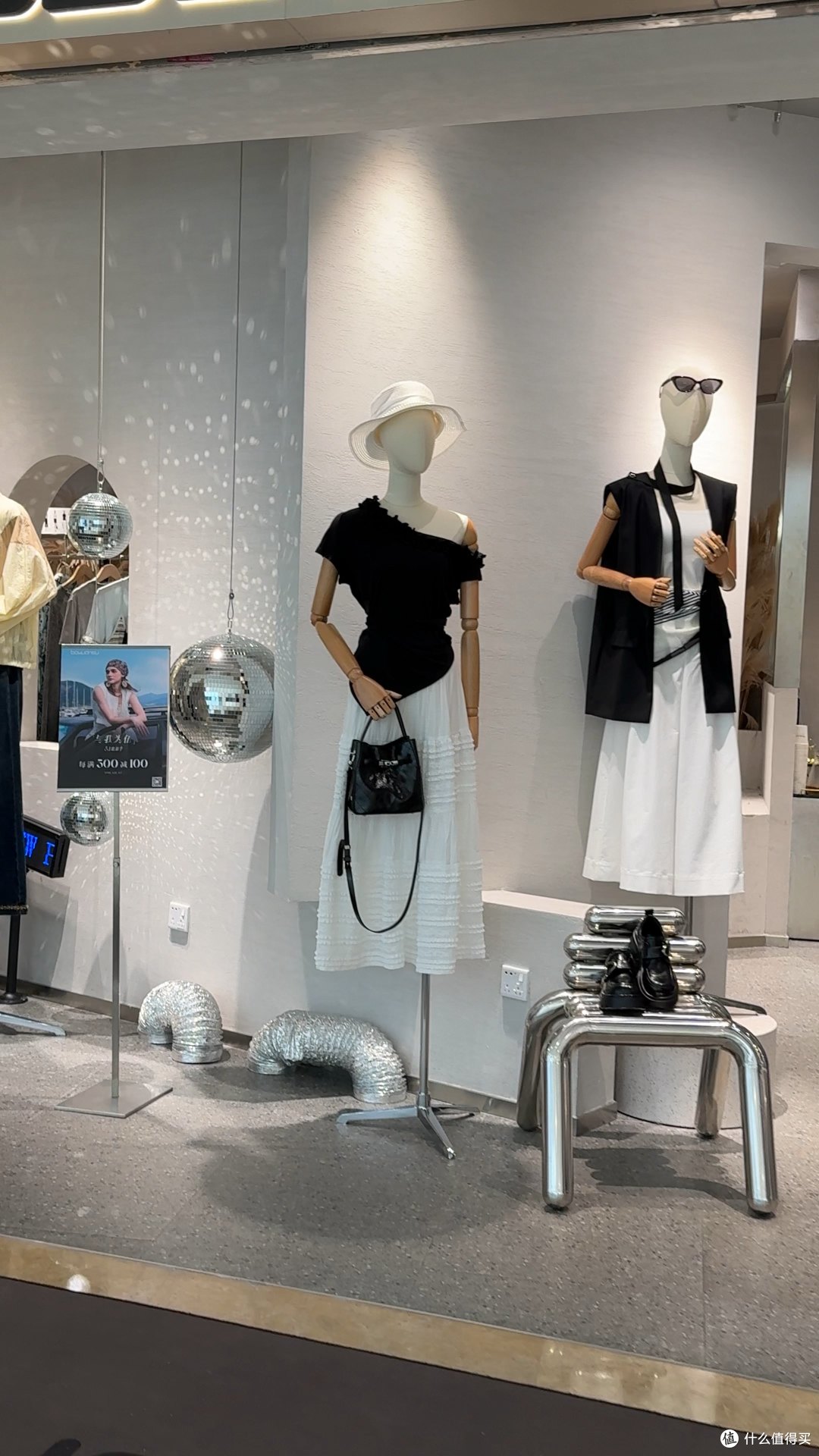 2026年服装店收银系统选型对比:从工具升级到经营决策辅助