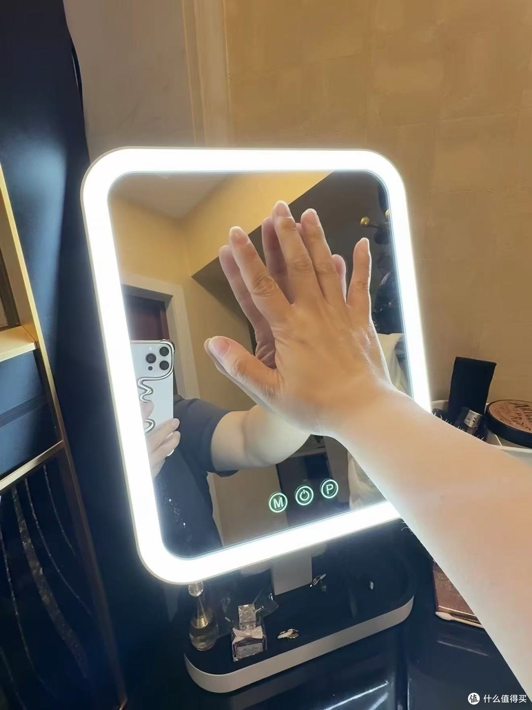 💡LED补光镜!化妆再也不翻车💄