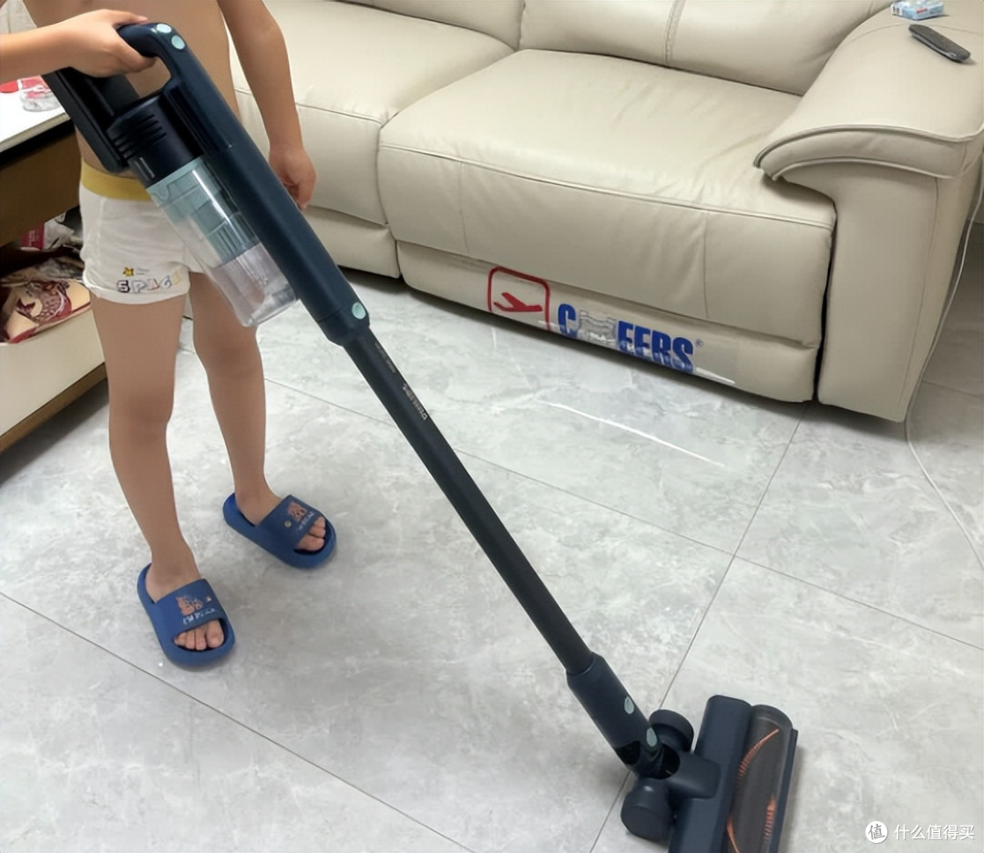 哪个牌子的吸尘器比较好？家用性价比高的吸尘器推荐？