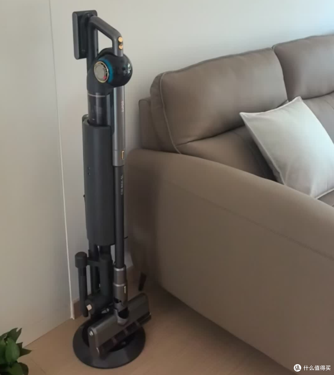 哪个牌子的吸尘器比较好？家用性价比高的吸尘器推荐？