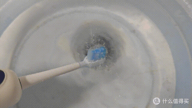 复杂牙况救星,不伤牙的超级扫振!测评FIONX电动牙刷呵护健康
