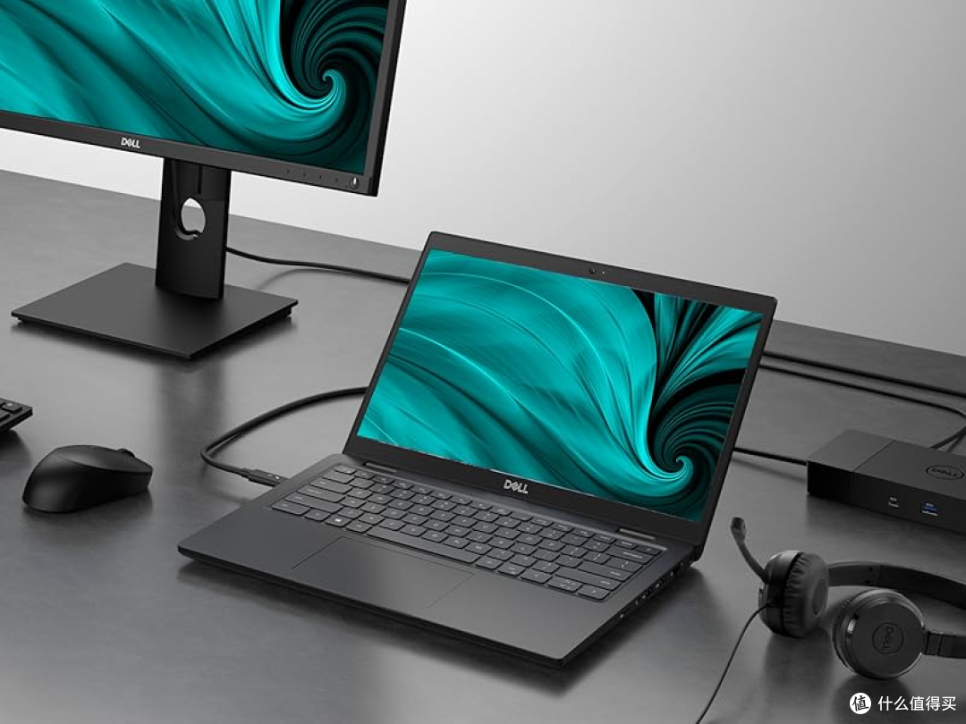 780元8+256的1135G7,这价格好像能接受很多缺点