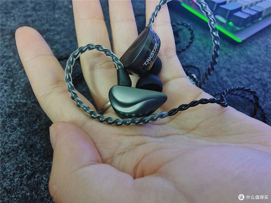有线监听实力派!得胜TS-2350入耳式监听耳机,还原声音本来模样