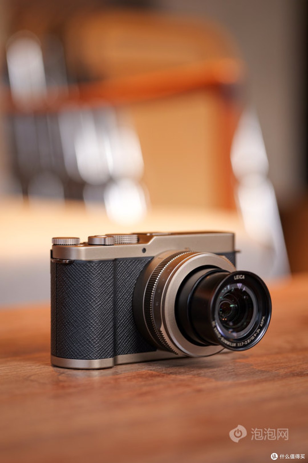 回归拍照本心,松下LUMIX L10复古便携相机上手体验