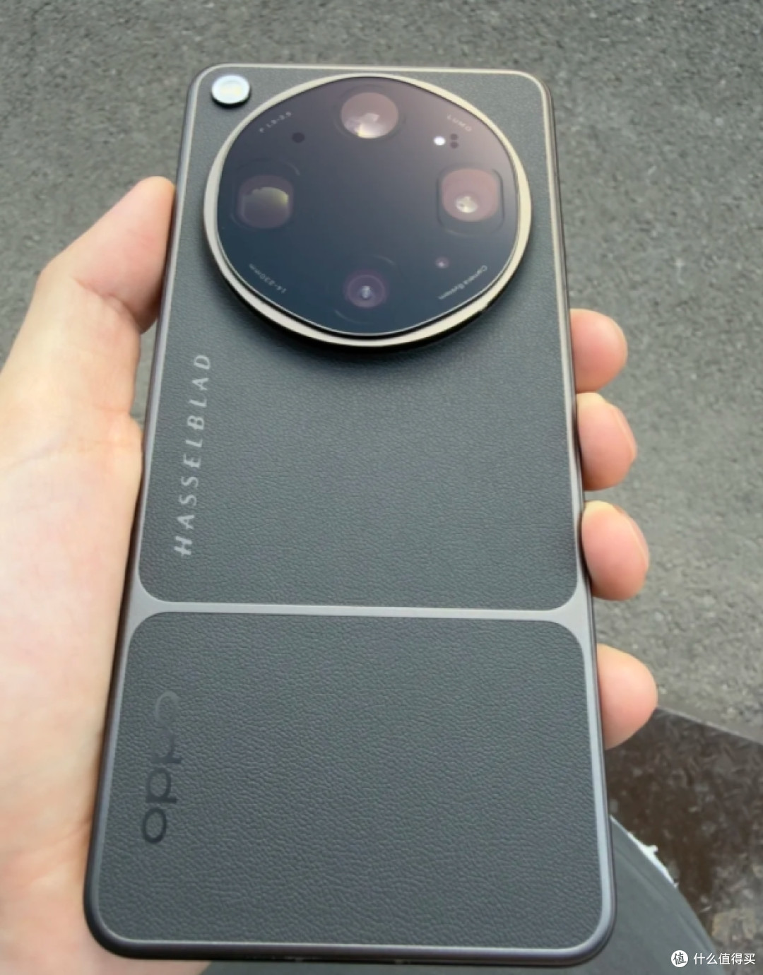 花七千块,到底图啥?OPPOFindX9 Ultra用了一阵,说点大实话