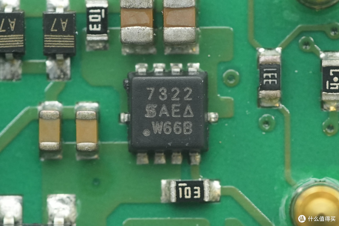 华为24V砖块电源GAQ03S24方案解析