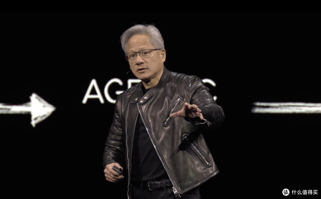 不是缺人!黄仁勋"AI救美国"剧本,方向错了,行不通