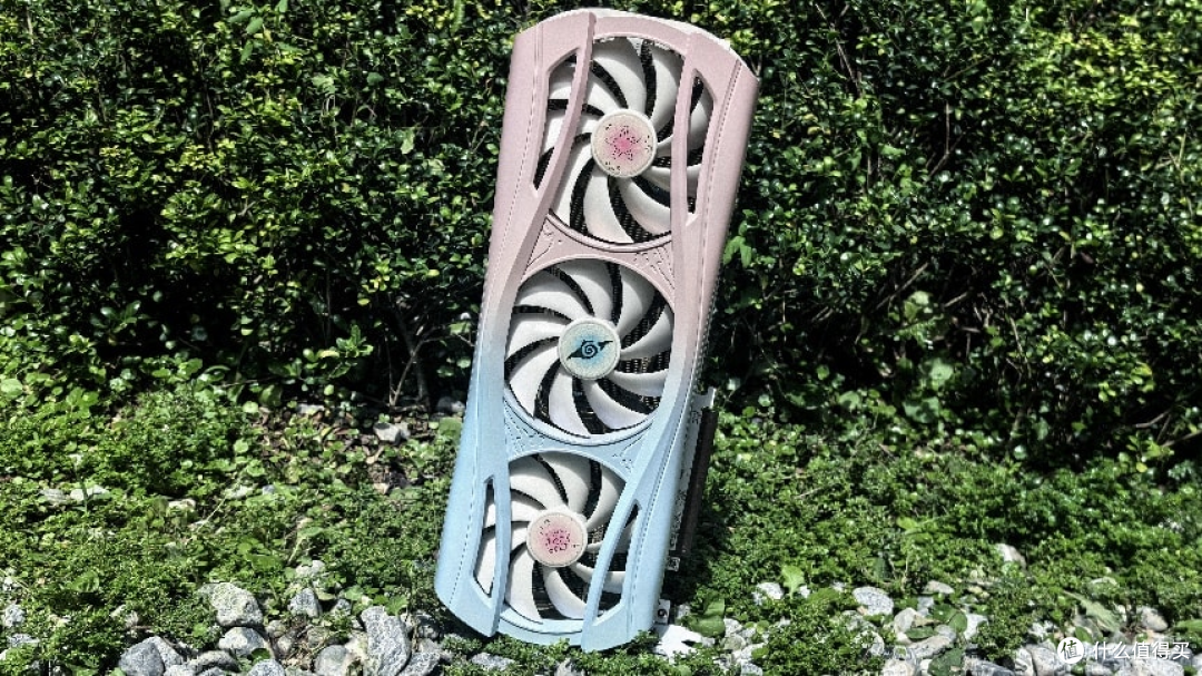 目前唯一超值4K显卡!RX9070XT樱瞳水着性能评测!
