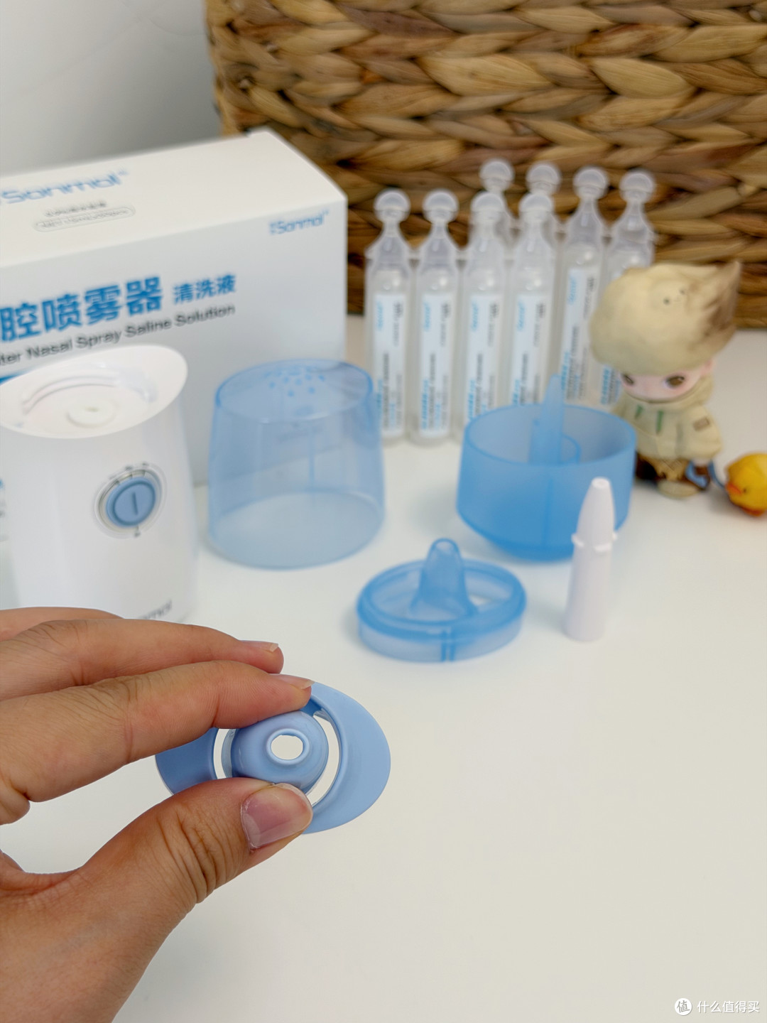 宝宝一洗鼻就哭闹？做好引导 + 选对工具，轻松让孩子主动配合