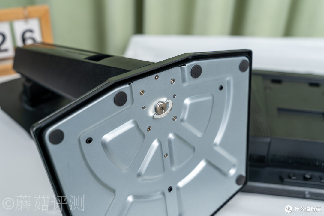 LCD?我们不熟!微星MAG 271QP QD-OLED X28流光电竞显示器 评测